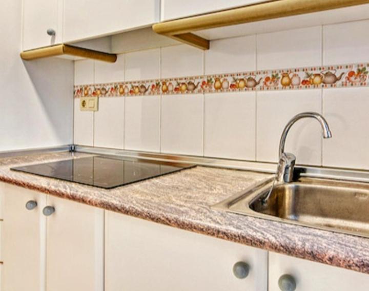 Kennedy III Apartment เบนิดอร์ม ภายนอก รูปภาพ