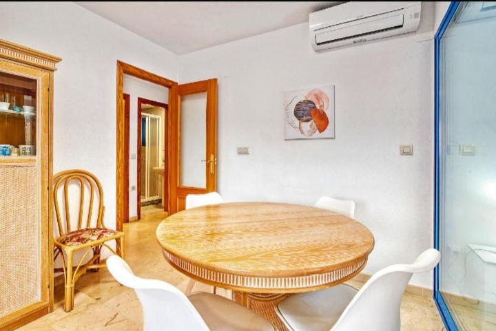 Kennedy III Apartment เบนิดอร์ม ภายนอก รูปภาพ