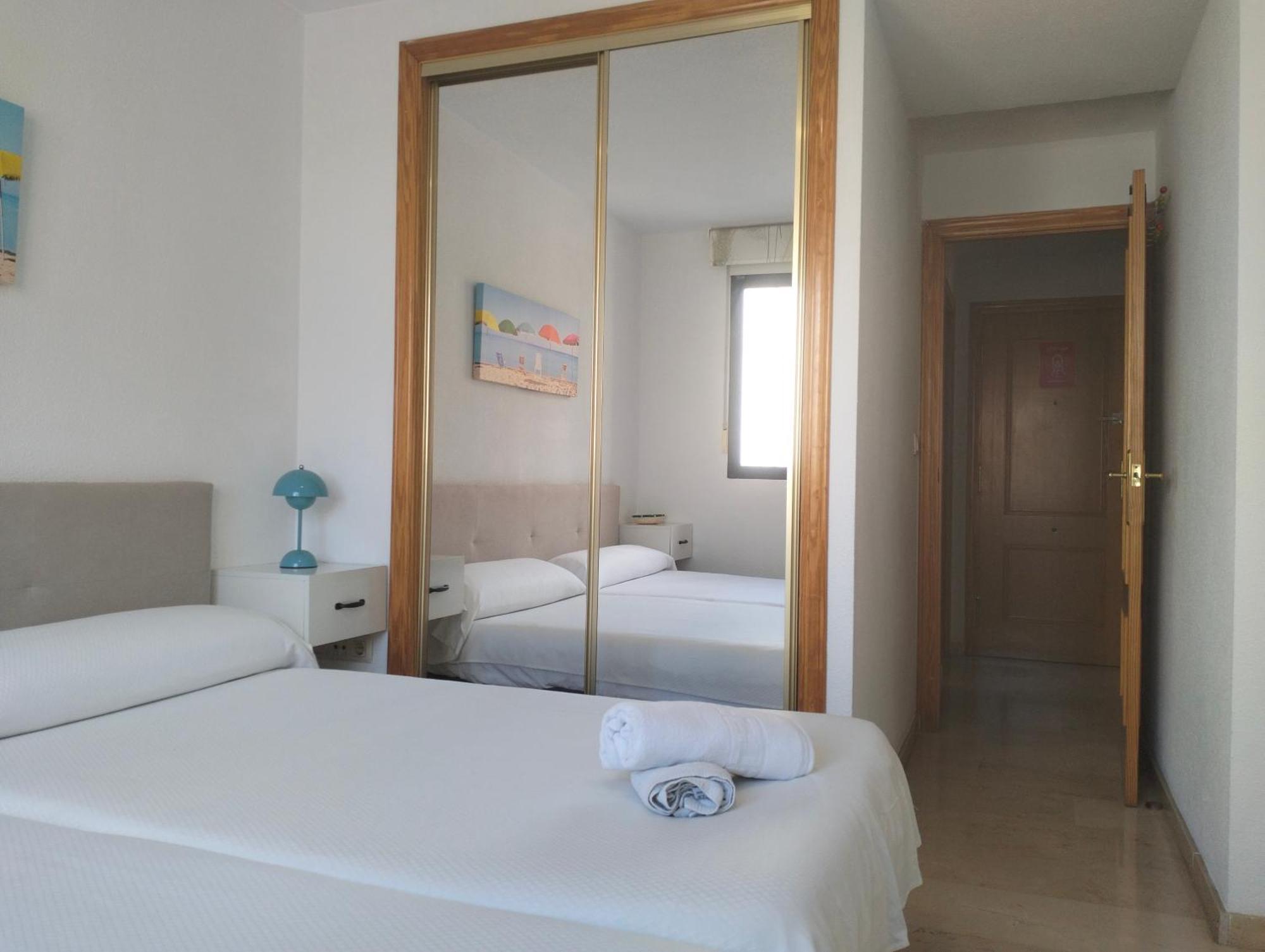 Kennedy III Apartment เบนิดอร์ม ภายนอก รูปภาพ